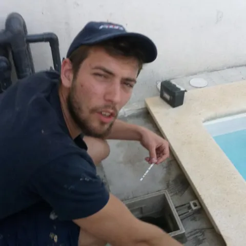 Yoann Bracq, Technicien piscines & spas – Coutances (50)